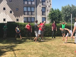  Badminton et jeux d'eau  – Badminton et jeux d'eau